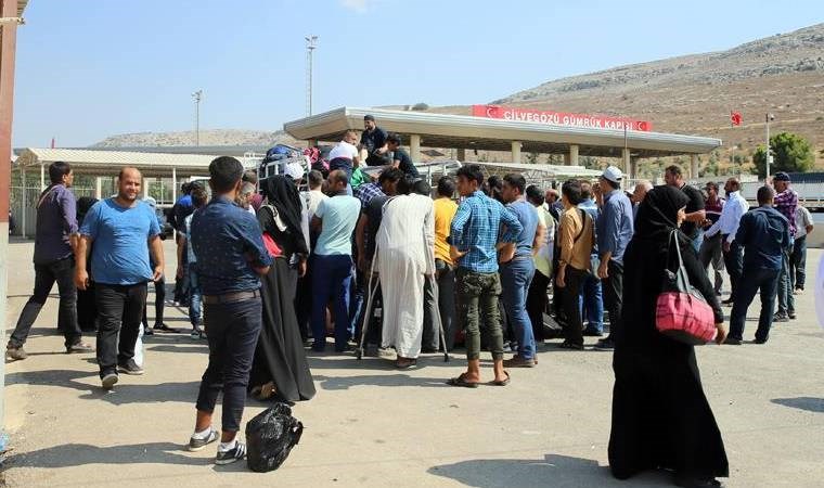 Türkiye'den ayrılan Suriyelilerin sayısı 100 bini bulmadı, dönüş beklenenden yavaş ilerliyor