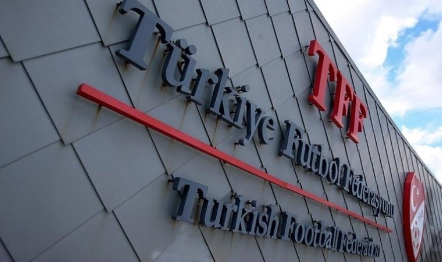 TFF, güncellenen Futbol Okulları Talimatı ile ilgili detayları paylaştı