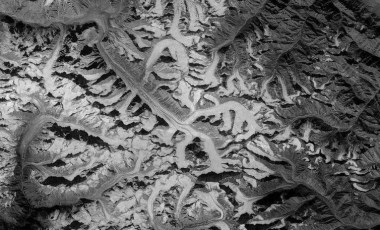 Araştırma: Himalayalar'da buzulların erime hızı son 40 yıl içerisinde ikiye katlandı