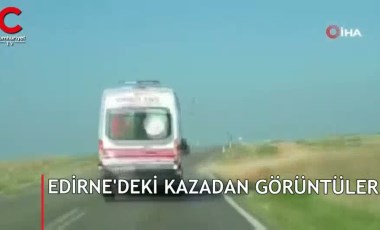 Jandarmanın dur ihtarına uymadı, göçmenleri taşıyan minibüs duvara çarptı: 10 ölü