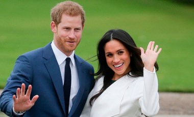 İngiltere Prensi Harry ve eşi Meghan Markle kraliyet ailesi görevlerini bırakıyor