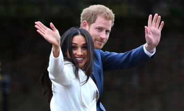 Megan Markle ve Prens Harry, İngiltere Kraliyet Ailesi'ndeki görevlerinden neden çekildi?