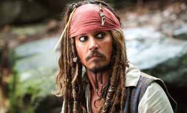 Johnny Depp, Karayip Korsanları hakkında konuştu: 'Filmi başarısızlığa uğratmamdan korktular'