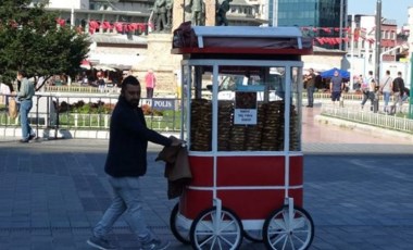 İBB'den Taksim'deki simitçi tezgahlarının kaldırılmasına ilişkin açıklama