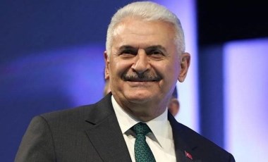 Binali Yıldırım’ndan Zafer Havalimanı yorumu: Yolları bu kadar güzel yapınca…