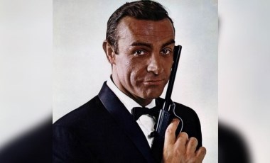 Sean Connery’nin ilk Bond filmindeki silahı açık artırmaya çıkarılıyor