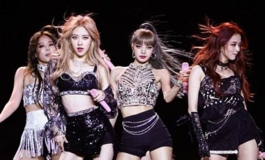 K-pop grubu Blackpink, Çin'deki tepkiler üzerine yavru panda videosunu kaldırdı