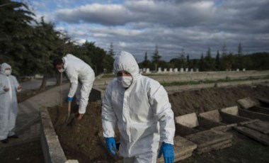 İstanbul'da koronavirüs definleri görüntülendi