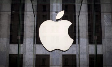 Apple bir iPhone modelinin daha fişini çekti