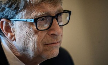 Covid: Bill Gates, hayatın 2021 baharına kadar normale dönebileceğini söyledi