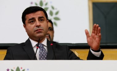 Selahattin Demirtaş köşe yazarı oluyor