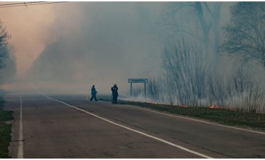 Ukrayna'da Çernobil alarmı! Yangın, nükleer santrale yaklaştı