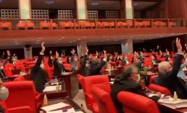 'Sağlıkta Şiddet Yasa Teklifi' AKP ve MHP'nin oylarıyla reddedildi