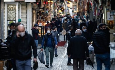 Türkiye'de 25 ilde maskesiz sokağa çıkmak yasaklandı