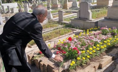 Kılıçdaroğlu, üç fidanı mezarları başında andı