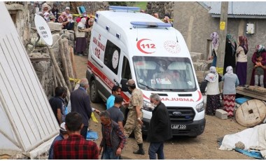 Tandıra düşen kızını kurtarmak istedi: Yanarak hayatını kaybetti