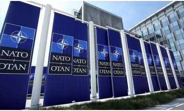 NATO ikinci Covid-19 dalgasına hazırlık yapıyor