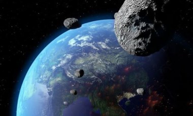 NASA açıkladı: Bu hafta sonu 5 asteroid Dünya'yı teğet geçecek