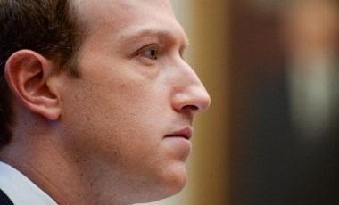 Bilim insanlarından Zuckerberg'e çağrı: 'Facebook'u gerçeğin ve tarihin doğru tarafında yer almaya çağırıyoruz'