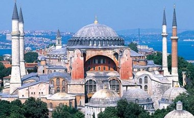 Ayasofya tartışmalarına UNESCO da dahil oldu