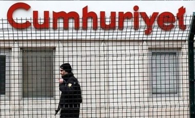 Türkiye’nin önde gelen hukukçuları Cumhuriyet’e verilen cezaları değerlendiriyor-12