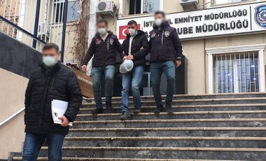 Ev arkadaşını öldüren zanlıyı sosyal medyada paylaştığı fotoğraf ele verdi