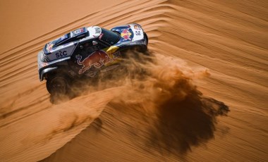 Dakar Rallisi’nde zirve için yarışıyorlar