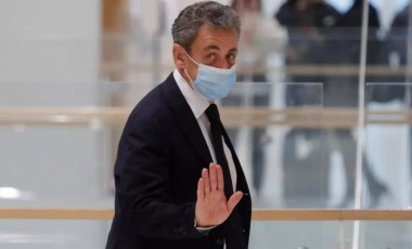 Eski Fransa Cumhurbaşkanı Sarkozy’ye Rusya soruşturması