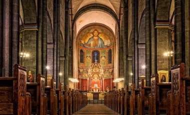 Bursa'da satılık kilise ilanı verildi