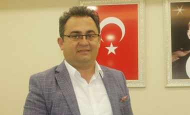 Antalya İbradı Belediye Başkanı Serkan Küçükkuru, Muharrem İnce’nin başlattığı hareketle kurulacak partiye katılmak için CHP'den istifa etti