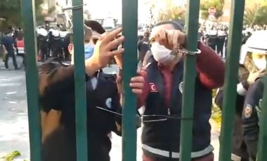 Boğaziçi Üniversitesi'nde AKP'li Melih Bulu'ya karşı protesto: Kayyım rektör istemiyoruz!