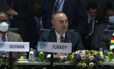 Bakan Çavuşoğlu, Erdoğan'ın sözleri ile çağrıda bulundu