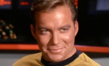 Star Trek’in Kaptan Kirk’ü William Shatner'in uzay yolculuğu ertelendi