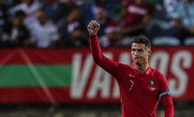 Cristiano Ronaldo ile Valencia'nın sahibi Peter Lim arasında iş birliği