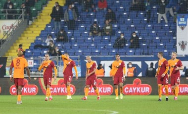 Galatasaraylı Sofiane Feghouli, Cezayir'de 2 maçta 1 gol 2 asist yaptı