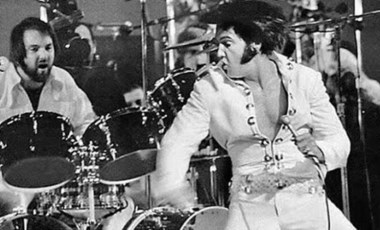 Elvis Presley’in davulcusu Ronnie Tutt yaşamını yitirdi