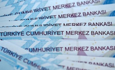 Merkez Bankası'nın faiz indirme kararına siyasilerden tepki