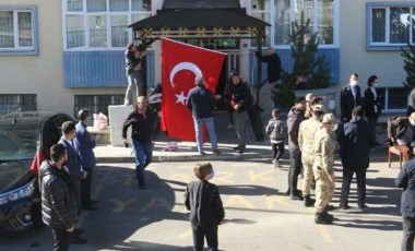 Şehit askerin hastaneye getirilişinde ihmali olduğu ileri sürülen başhekim açığa alındı