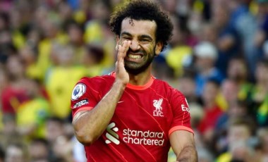 Manchester United-Liverpool maçı manşetlerde