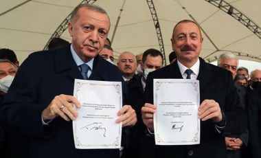 Erdoğan ve Aliyev, Karabağ’da kara yollarının temel atma törenine katıldı