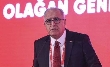 Türkiye Voleybol Federasyonu'nda Mehmet Akif Üstündağ yeniden başkan