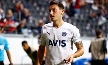 Fenerbahçe'nin Konyaspor kafilesinde Mesut Özil yer almadı