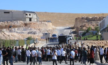 Yüzlerce işçi eylemde: Sendikayı tanımayan işveren fabrikayı kapattı