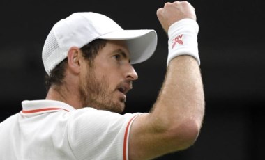 Büyük Britanyalı tenisçi Andy Murray, çaldırdığı alyansını arıyor