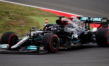 Formula 1 araçları İstanbul Park Pisti'ne çıktı, Hamilton rekor kırdı