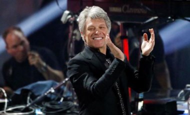 Jon Bon Jovi koronavirüse yakalandı