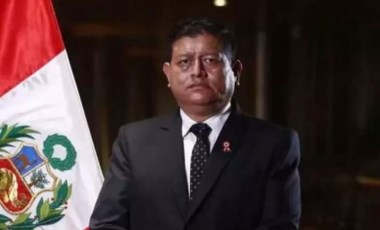 Peru'da kriz: Bakan istifa etti