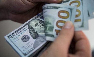 Dolar: TL'nin bugünkü değer kaybını ekonomistler nasıl yorumladı?