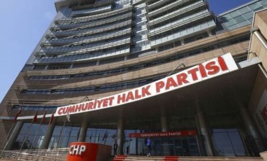 CHP Konak İlçe Başkanı Gruşçu, görevinden istifa etti