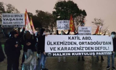 Sarayburnu'nda ABD savaş gemisine protesto